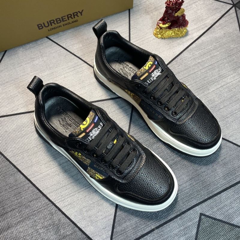 Burberry Low Shoes